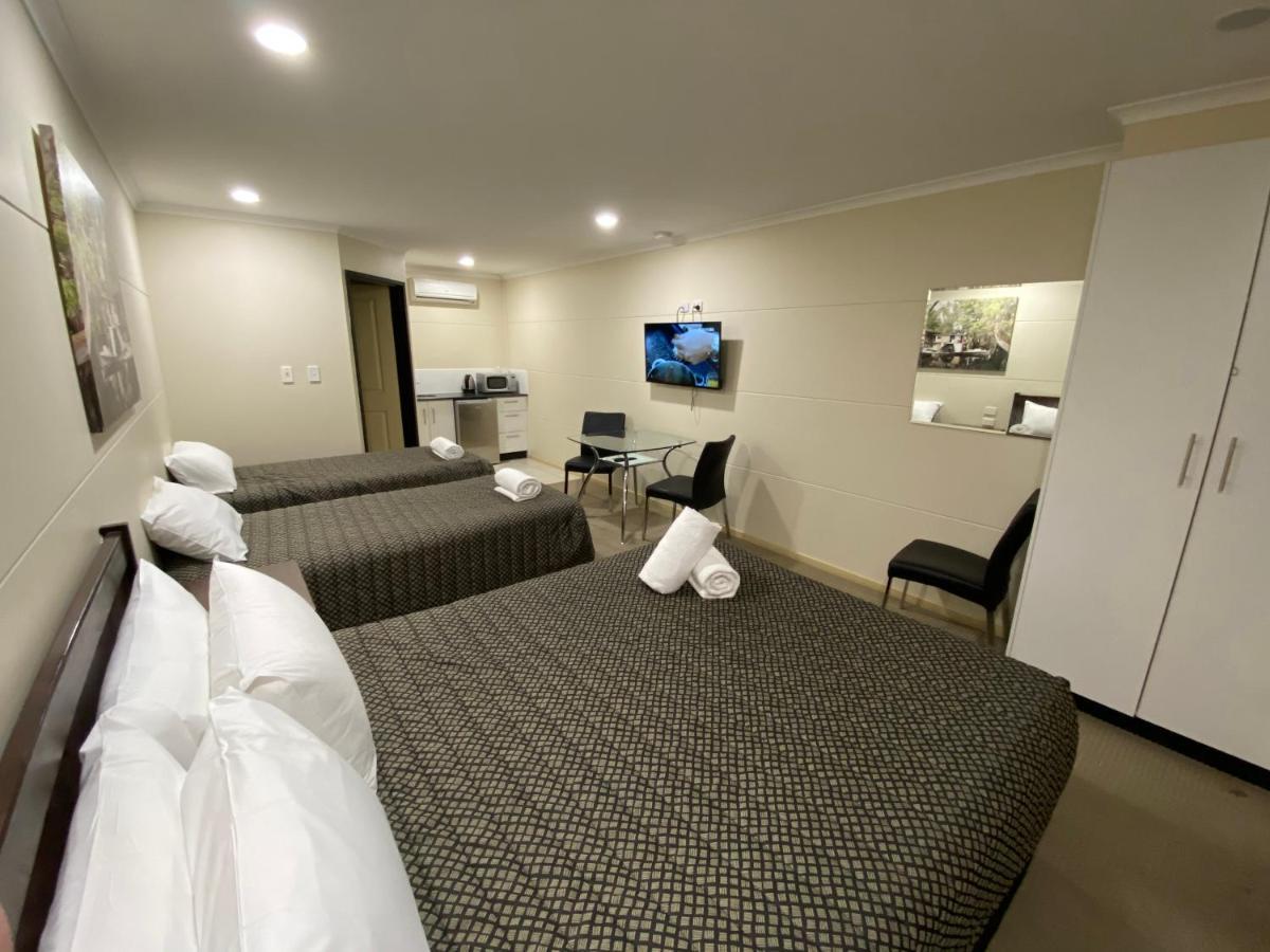 Balranald Club Motel Ngoại thất bức ảnh